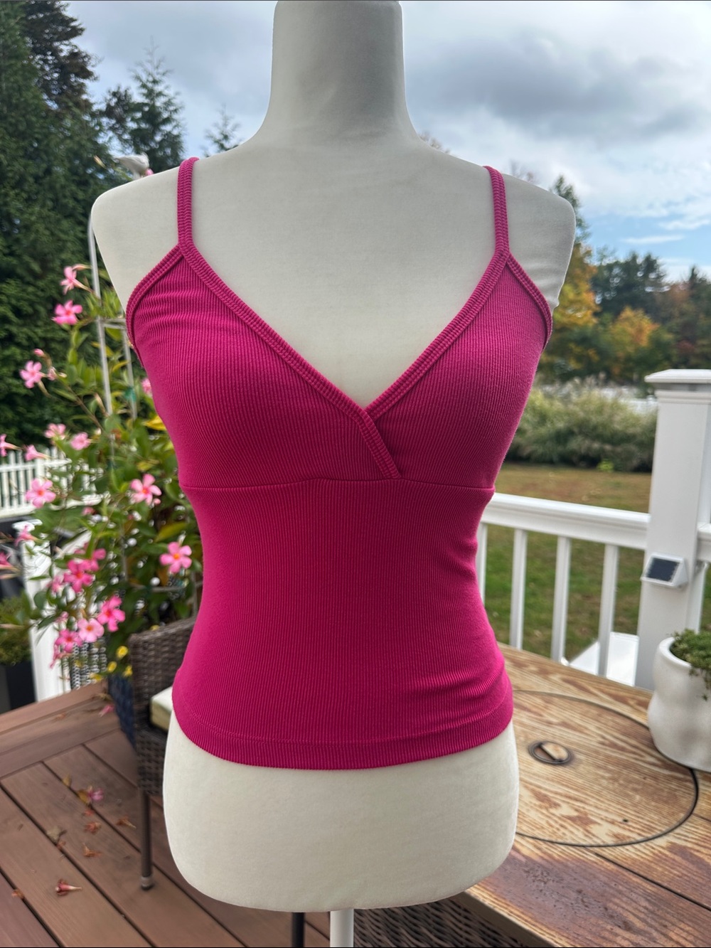Vintage Arden B Pink Ribbed V-Neck Cami Tank